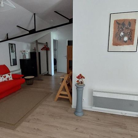 Gite Amanala Poitou Saint-Genest-d'Ambiere Zewnętrze zdjęcie